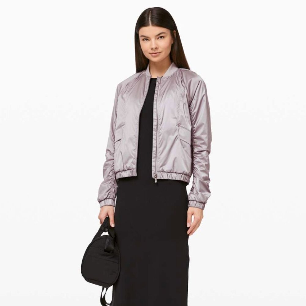 Lululemon Above The Clouds Lightweight Jacket - Dark Chrome - Size 12